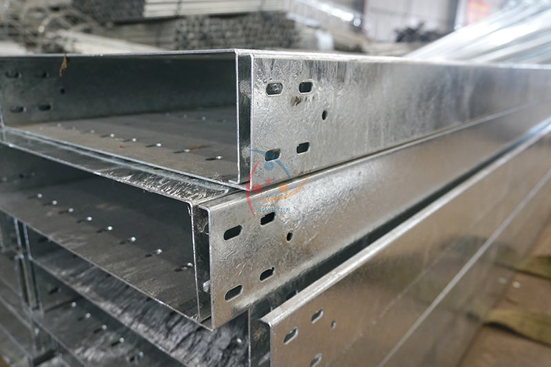 Cấu tạo thang máng cáp mạ kẽm
